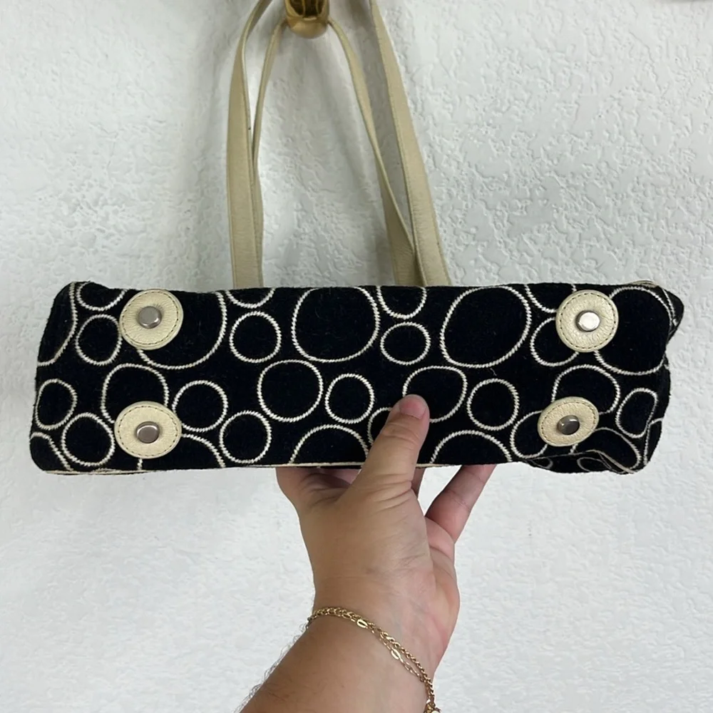 Tumi Wool Graphic VTG Circle Shoulder Tote Bag - Picture 5 of 10